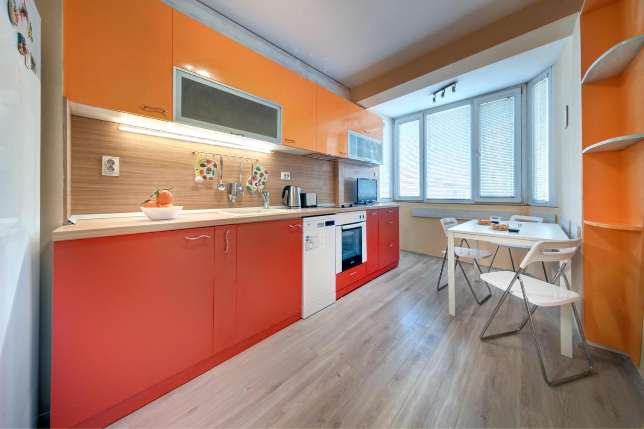 Daisy - 3 Room And Kitchen Apartment In Lazur Burgas Exterior foto